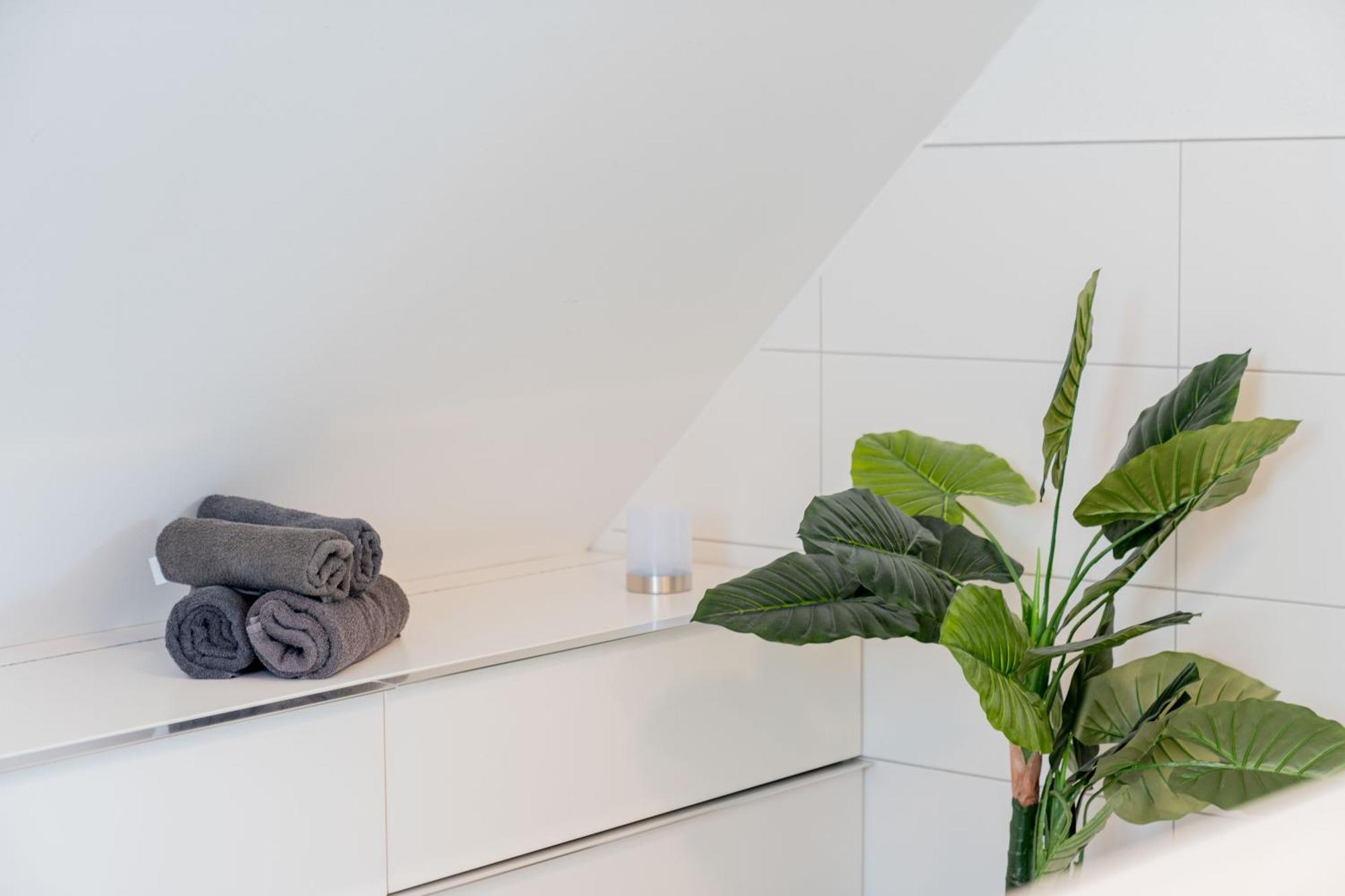 Seeview Maisonette In Direkter Seenaehe Friedrichshafen Bagian luar foto