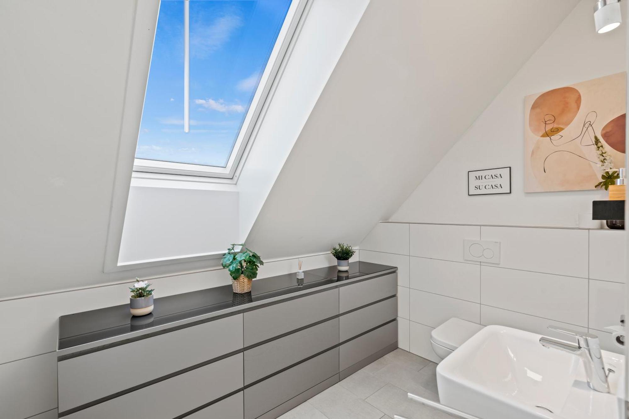 Seeview Maisonette In Direkter Seenaehe Friedrichshafen Bagian luar foto